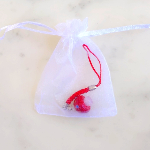 RARE! NWOT. Vintage 3D Red Mushroom Collectable Glass Phone/Purse/Bag/Key Charm. - Picture 3 of 3